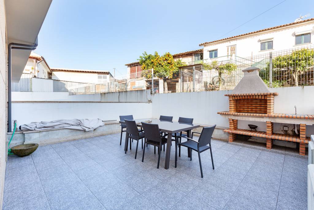 Hotel - Private Modern Home, Fully Equipped A/C, WiFi, BBQ, Parking · Fotos 5